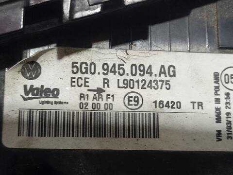 Foto 3ª: Piloto Portón Derecho Volkswagen Golf COMFORTLINE BLUEMOTION AUT. 150CV (2013)