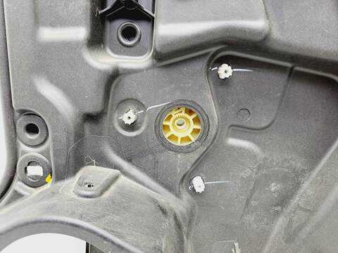 Foto 3ª: Elevalunas Manual Trasero Derecho Dodge Journey G SE [BWD] (2009)