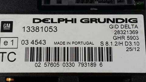 Foto 3ª: Pantalla Multifuncion Opel Zafira FAMILY 125CV 92KW [A17DTR] (2012)