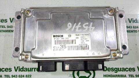 Foto 2ª: Centralita Motor ECU Volvo 850 2.0 10V BERLINA 126CV 93KW [B5202S] (1996)