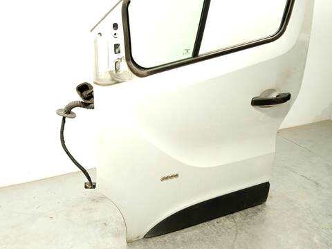 Foto 2ª: Puerta Delantera Izquierda Opel Vivaro 1.6 CDTI 05) 116CV 85KW FURGONETA [R9M408] (2015)