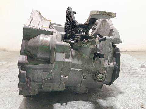 Foto 2ª: Caja Cambios Volkswagen Golf 1.6 TDI 105CV 77KW [CAYC] (2013)