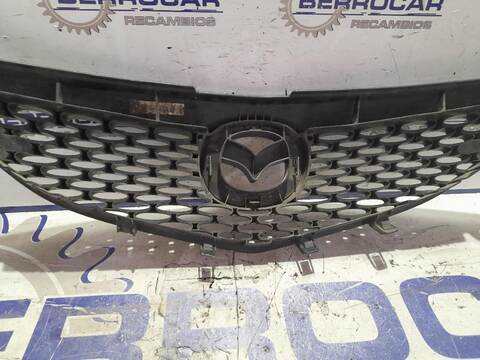 Foto 3ª: Rejilla Delantera Mazda 3 1.6 16V CAT 105CV [Z6] (2003)