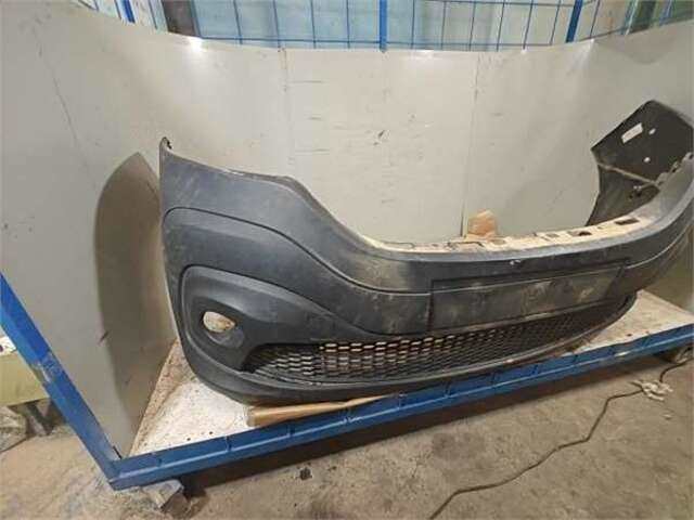Foto 2ª: Paragolpes Delantero Nissan NV300 1.6 BASE L1H2 2.9T [1.6 LTR. - 92 KW DCI CAT]