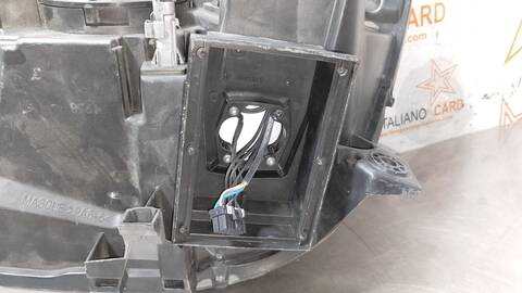 Foto 4ª: Faro Derecho Citroen C5 2.0 HDI SX BERLINA 109CV 80KW (2001)