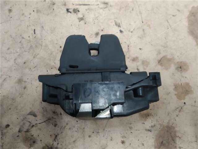 Foto 2ª: Cierre Centralizado Portón Peugeot 207 1.6 SPORT [1.6 LTR. - 80 KW HDI FAP CAT (9HZ - DV6TED4)] [9HZ / DV6TED4]