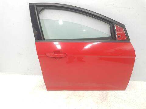 Puerta Delantera Derecha Ford Focus TREND
