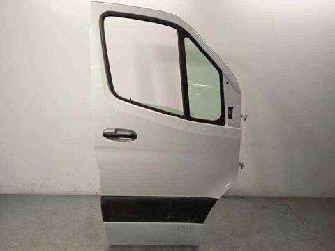 Puerta Delantera Derecha Mercedes Sprinter 419 CDI RWD 907.643 907.645 907.647) 190CV 140KW FURGONETA