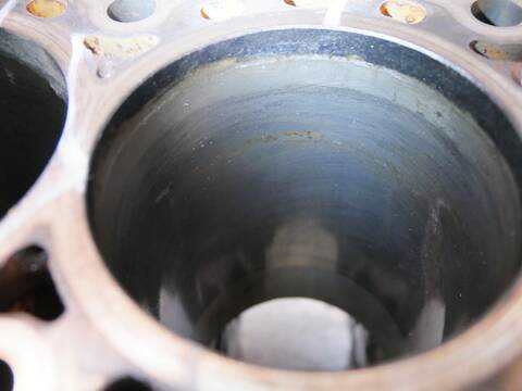Bloque Motor Ford Transit 105 CV 77KW