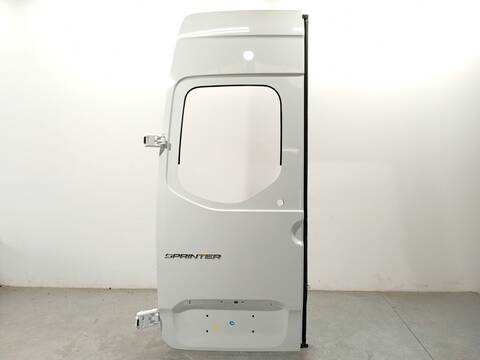 Puerta Trasera Izquierda Mercedes Sprinter 419 CDI RWD 907.643 907.645 907.647) 190CV 140KW FURGONETA