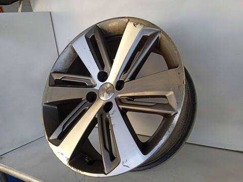 Foto 2ª: LLanta Aleacion Peugeot 3008 88CV 88KW [BH01] (2015)