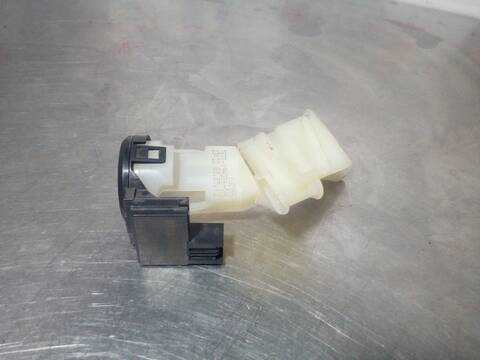 Foto 2ª: Antirrobo Ford Focus TITANIUM 116CV 85KW [T1DA] (2012)