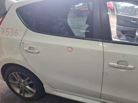 Puerta Trasera Derecha Hyundai i30 PREMIUM 140CV 103KW