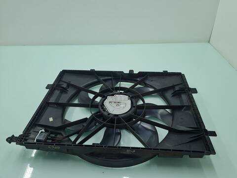 Foto 3ª: Electroventilador Mercedes Clase C 160 C 250 T CDI 4MATIC BLUETEC 205.209) 204CV 150KW FAMILIAR [651921] (2014)