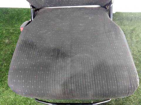 Foto 2ª: Asiento Delantero Izquierdo Mitsubishi Canter 3.0 D 180CV 129KW 7C18 [4P10-AAT6,4P10-T6] (2021)