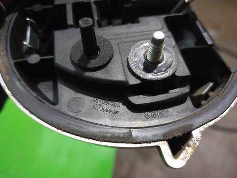 Foto 3ª: Maneta Exterior Portón Opel Corsa EXPRESSION 75CV (2014)