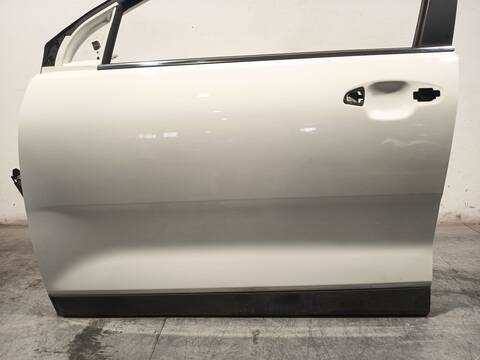 Foto 2ª: Puerta Delantera Izquierda Kia Stonic 1.0 T-GDI 101CV 74KW [G3LF] (2024)