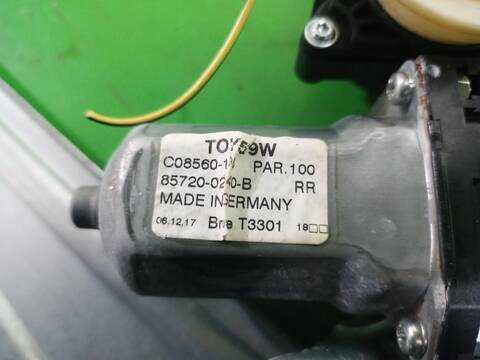 Foto 2ª: Elevalunas Manual Trasero Derecho Toyota Auris HYBRID FEEL EDITION 136CV (2013)