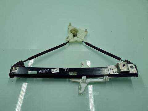 Elevalunas Manual Trasero Izquierdo Seat Arona FR 116CV 85KW