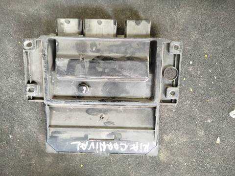 Foto 2ª: Centralita Motor ECU Kia Carnival VERSION INDEFINIDA (2002)