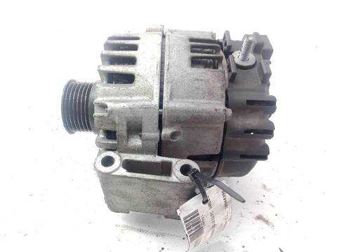 Foto 2ª: Alternador Mercedes Clase C 160 VERSION INDEFINIDA (2014)