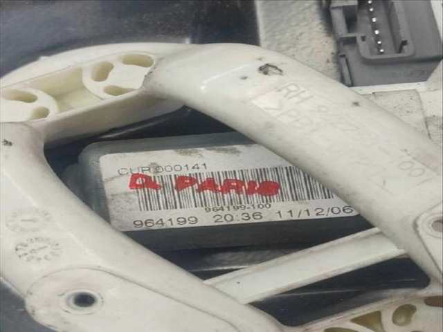 Foto 3ª: Elevalunas Eléctrico Delantero Derecho Land Rover Range 3.6 D 4X4 272CV (2005)