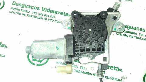 Foto 2ª: Elevalunas Eléctrico Delantero Izquierdo Hyundai i10 1.1 12V CAT 67CV 49KW [G4HG] (2011)