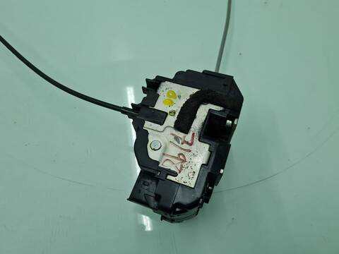 Cerradura Puerta Delantera Derecha Nissan Qashqai ACENTA 4X4 141CV 104KW