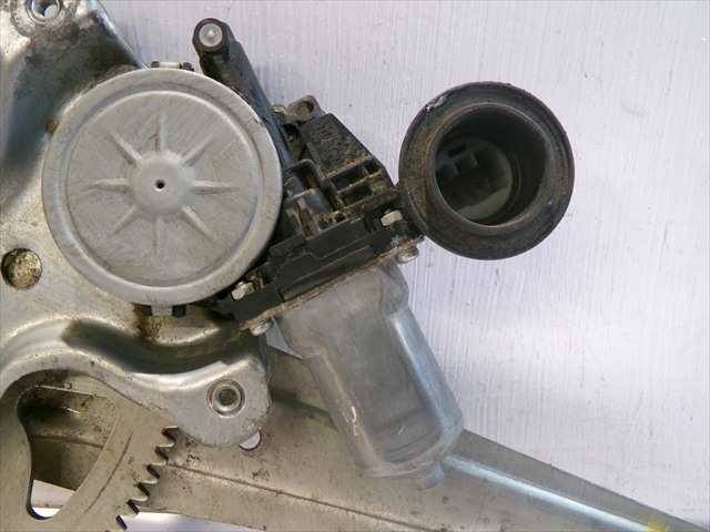 Foto 2ª: Elevalunas Eléctrico Trasero Izquierdo Lexus GS 3.0 G 2005-2012 [3GRFSE] (2006)