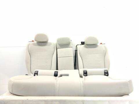 Foto 2ª: Asientos Traseros Mercedes Clase C 160 C 220 D 206.204 206.216) [OM 654.820]