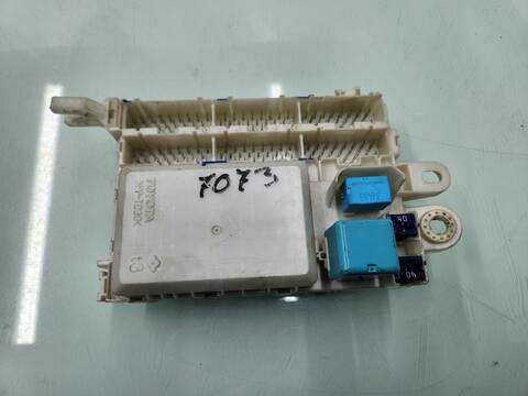 Caja Reles Fusibles Toyota Hilux CABINA DOBLE VX 4X4 171CV 126KW