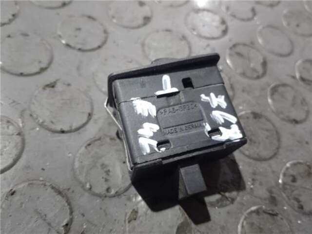 Foto 2ª: Botonera Elevalunas Bmw Serie 3 315 2.0 318D [2.0 LTR. - 85 KW DIESEL CAT (1951 CM3)] [M47 D20 (204D1)]
