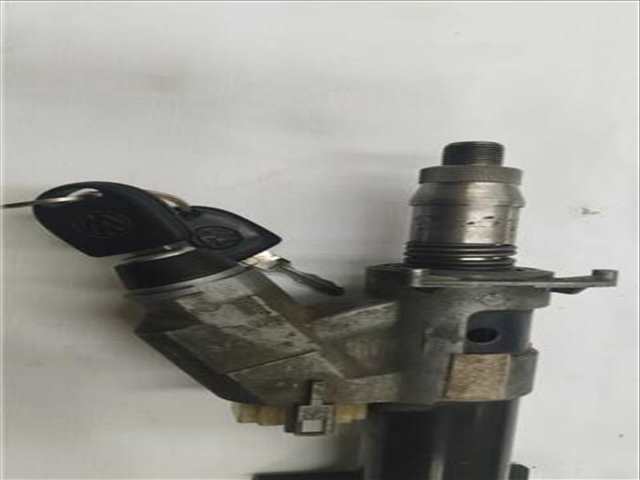 Foto 4ª: Columna Dirección Volkswagen Golf VERSION INDEFINIDA