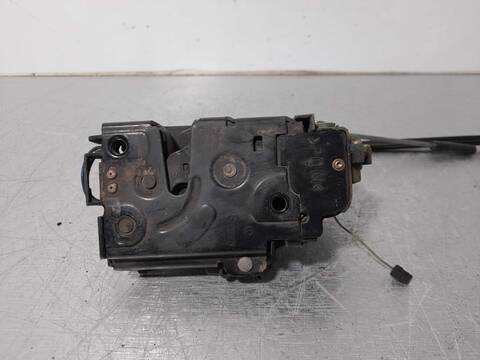 Foto 4ª: Cerradura Puerta Delantera Derecha Seat Arosa 1.0 50CV 37KW [AUC] (2002)