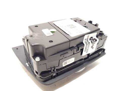 Foto 4ª: Mando Multifuncion Bmw X3 2.0 D 190CV 140KW G01) AUT. B47D20 XDRIVE20D [B47D20B] (2022)