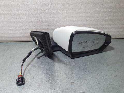 Retrovisor Derecho Volkswagen Polo ADVANCE 95CV 70KW