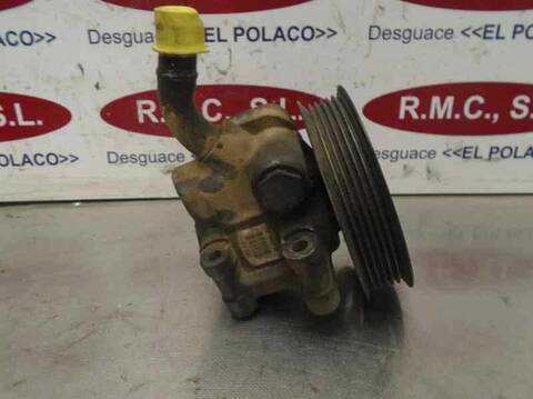 Foto 4ª: Bomba de Direccion Ford Focus AMBIENTE BERLINA 100CV 74KW [FYDB] (2001)