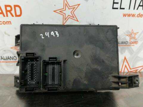 Foto 2ª: Caja Reles Fusibles Opel Corsa ´´111 YEARS´´ 75CV 55KW [Z13DTJ] (2009)