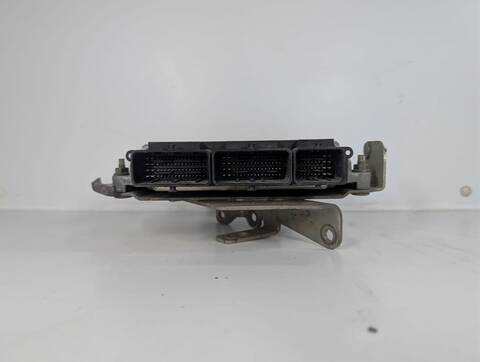 Foto 3ª: Centralita Motor ECU Nissan Qashqai TEKNA SPORT 131CV 96KW (2012)