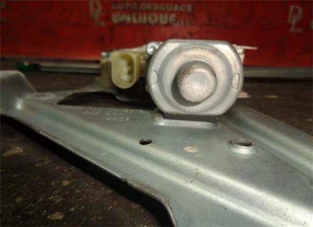 Foto 2ª: Elevalunas Eléctrico Delantero Derecho Mercedes Sprinter 213 CDI [OM 646.986]