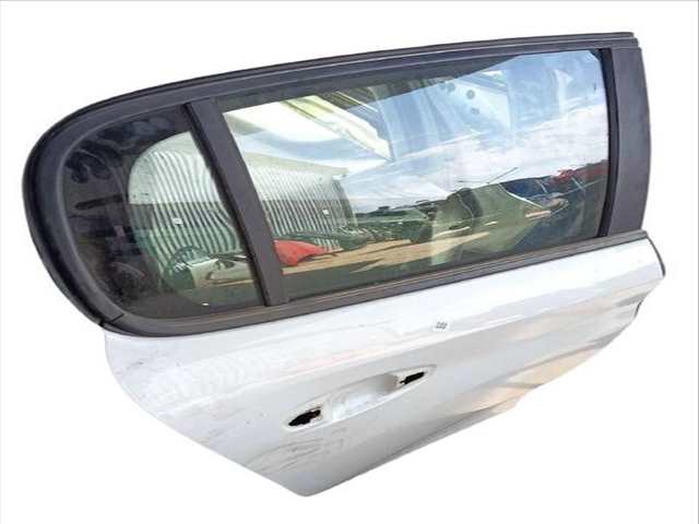 Puerta Trasera Derecha Peugeot 208 1.2 PURETECH 75