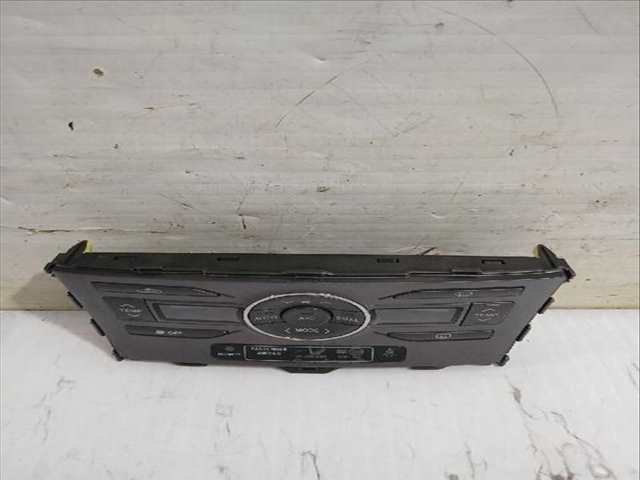 Foto 2ª: Mando Calefacción A. A. Toyota Auris 1.33 DUAL-VVTI NRE150_) 101CV [1NR-FE] (2006)