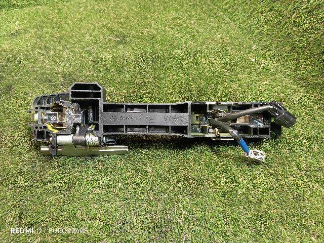 Foto 3ª: Maneta Exterior Delantera Derecha Nissan Navara 2.3 TD D23 [YS23] (2018)