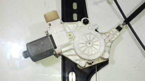 Foto 2ª: Elevalunas Eléctrico Delantero Derecho Bmw Serie 3 315 320D BERLINA 177CV 130KW [N47D20A] (2008)