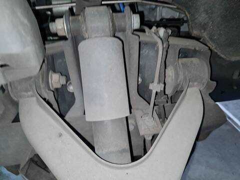 Amortiguador Delantero Izquierdo Iveco Daily NATURALPOWER 35S14 35C14 40C14 50C14 60C14 65C14 ... 136CV 100KW FURGONETA
