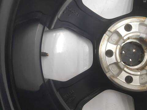 Foto 3ª: LLanta Aleacion Ford Puma HYBRID ST-LINE (1997)