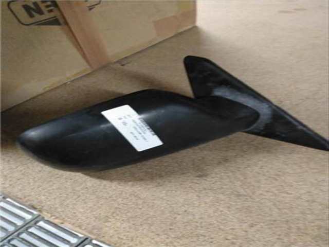 Retrovisor Derecho Toyota Corolla 1.6