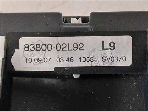Foto 3ª: Cuadro de Instrumentos Toyota Auris 1.6 VVTI 124CV 91KW [1ZR-FE] (2007)