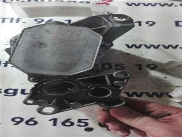 Foto 3ª: Radiador Aceite Renault Trafic 2.5 27 CN [2.5 LTR. - 99 KW DCI DIESEL CAT] [G9UB7]