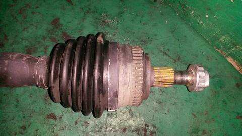 Foto 2ª: Transmision Delantera Derecha Mercedes Clase A 140 1.6 CAT 82CV 60KW [M166960] (2002)